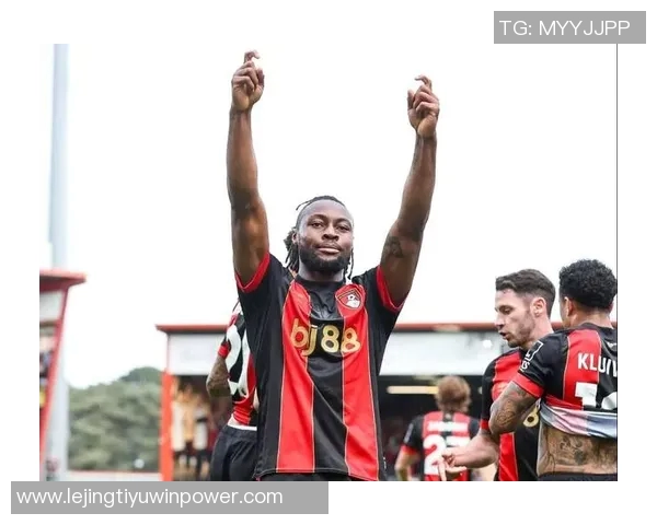 英媒曝塞梅尼奥表现出色引发曼联红军热刺争抢至少7500万镑转会费