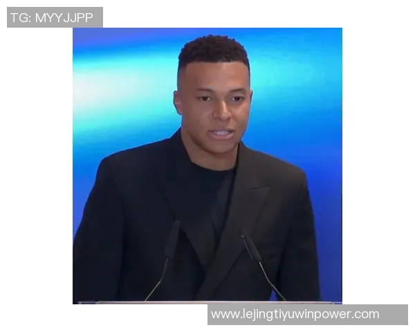 德尚称赞姆巴佩展现队长风范全队为晋级世界杯感到自豪