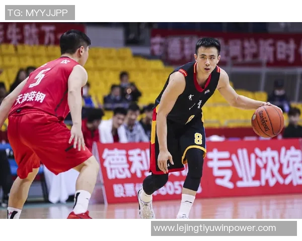 彼得森两场比赛展现卓越实力场均215分15断15帽命中率高达60