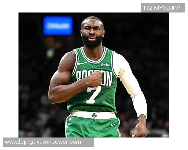 杰伦布朗反思比赛关键时刻专注力不足与决策失误的深刻体会